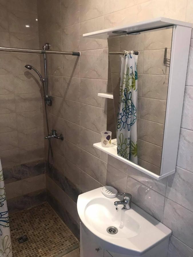Apartamentai-ramus Poilsis *