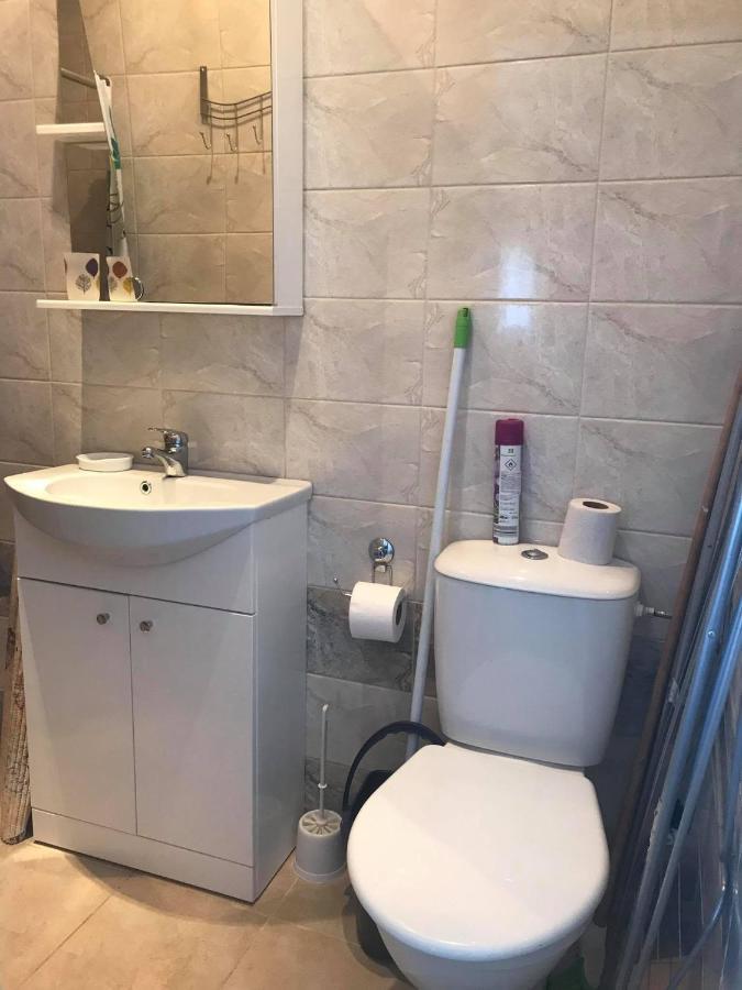 Apartamentai-ramus Poilsis *